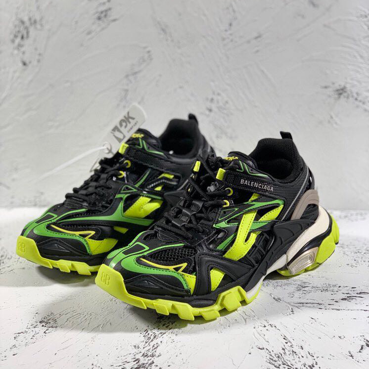 Balenciaga Track.2 Sneakers - DopestKickz