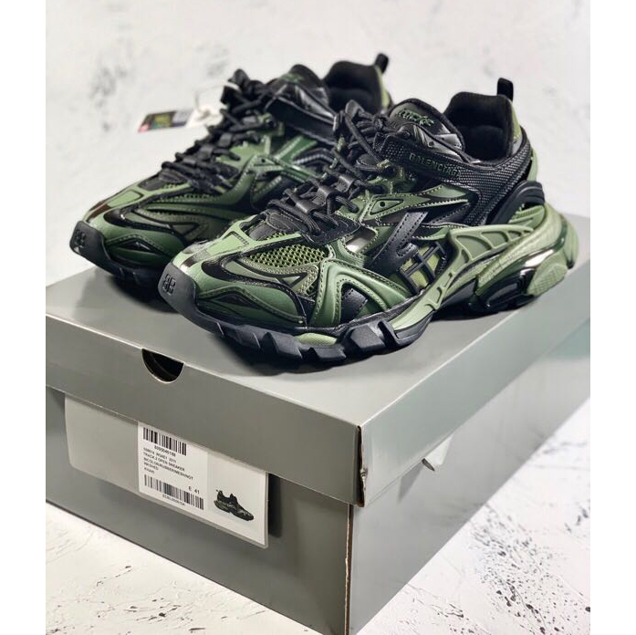 Balenciaga Track.2 Sneakers - DopestKickz