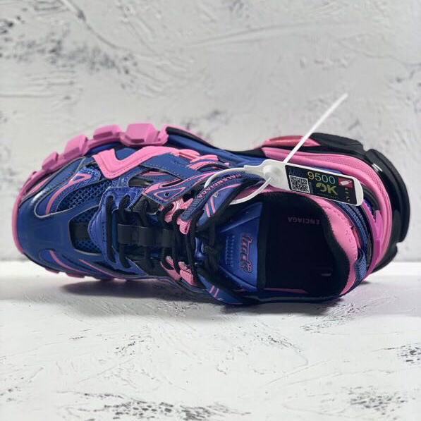 Balenciaga Track.2 Sneakers - DopestKickz
