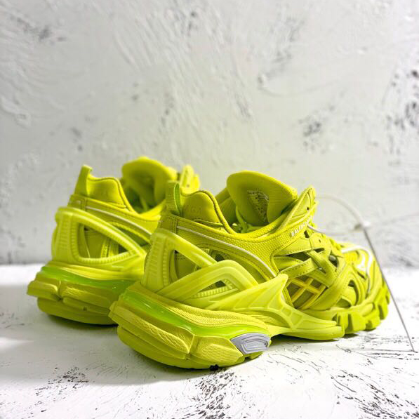 Balenciaga Track.2 Sneakers - DopestKickz