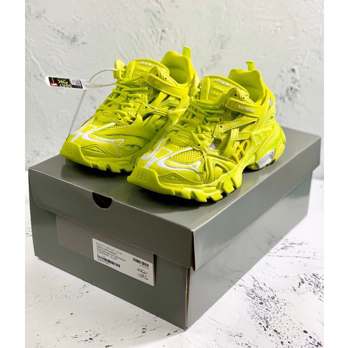 Balenciaga Track.2 Sneakers - DopestKickz