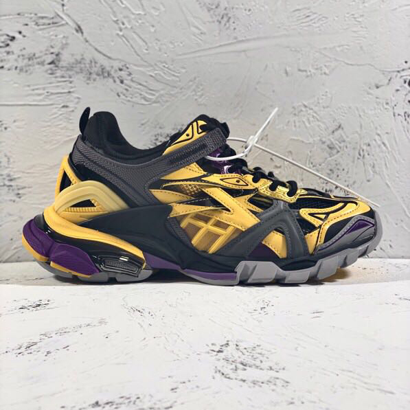 Balenciaga Track.2 Sneakers - DopestKickz