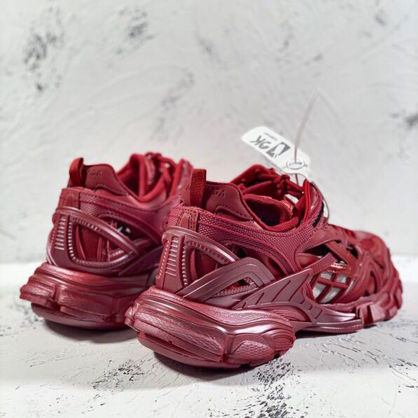Balenciaga Track.2 Sneakers - DopestKickz
