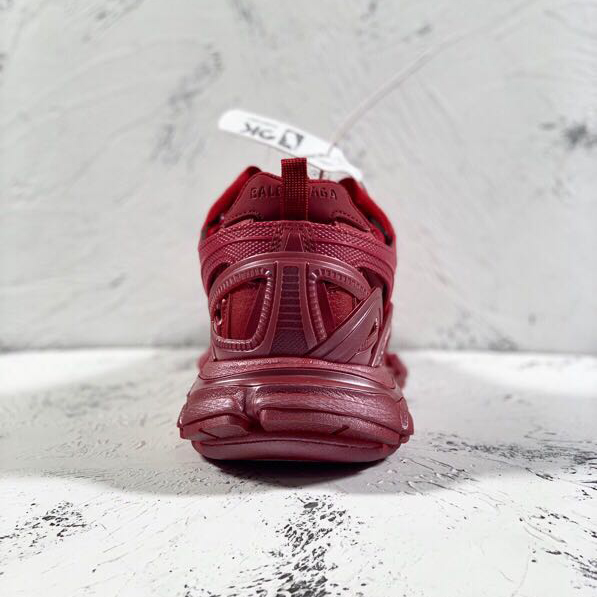Balenciaga Track.2 Sneakers - DopestKickz