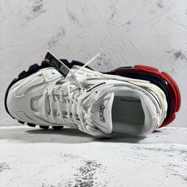 Balenciaga Track.2 Sneakers - DopestKickz