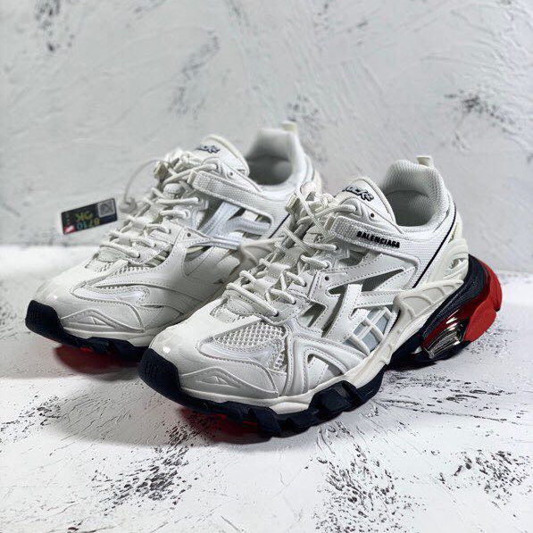 Balenciaga Track.2 Sneakers - DopestKickz