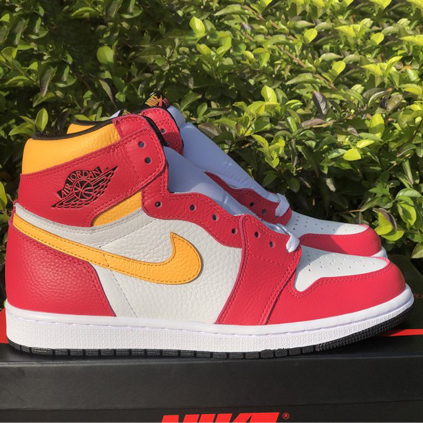 Jordan Air 1 Retro High OG Fusion Red 555088-603 - DopestKickz