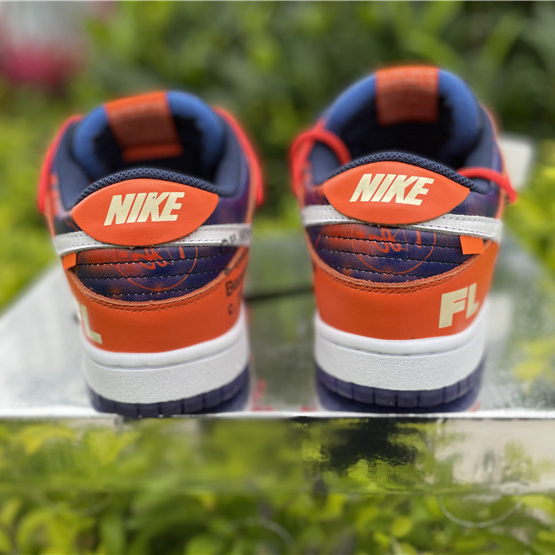 Nike SB Dunk Low Sneakers - DopestKickz
