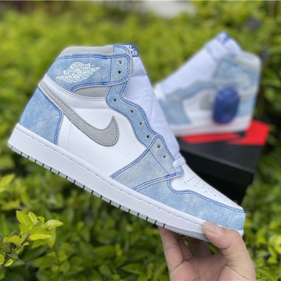 Jordan Air 1 High OG “Hyper Royal” 555088-402 - DopestKickz