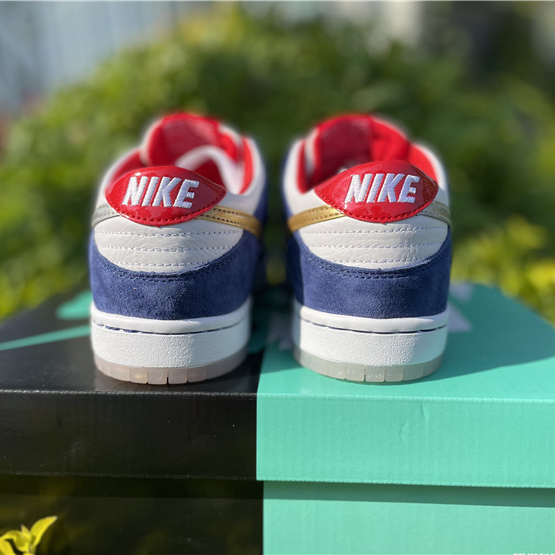 Nike SB Dunk Low Pro QS “Ishod Wair” 839685-416 - DopestKickz
