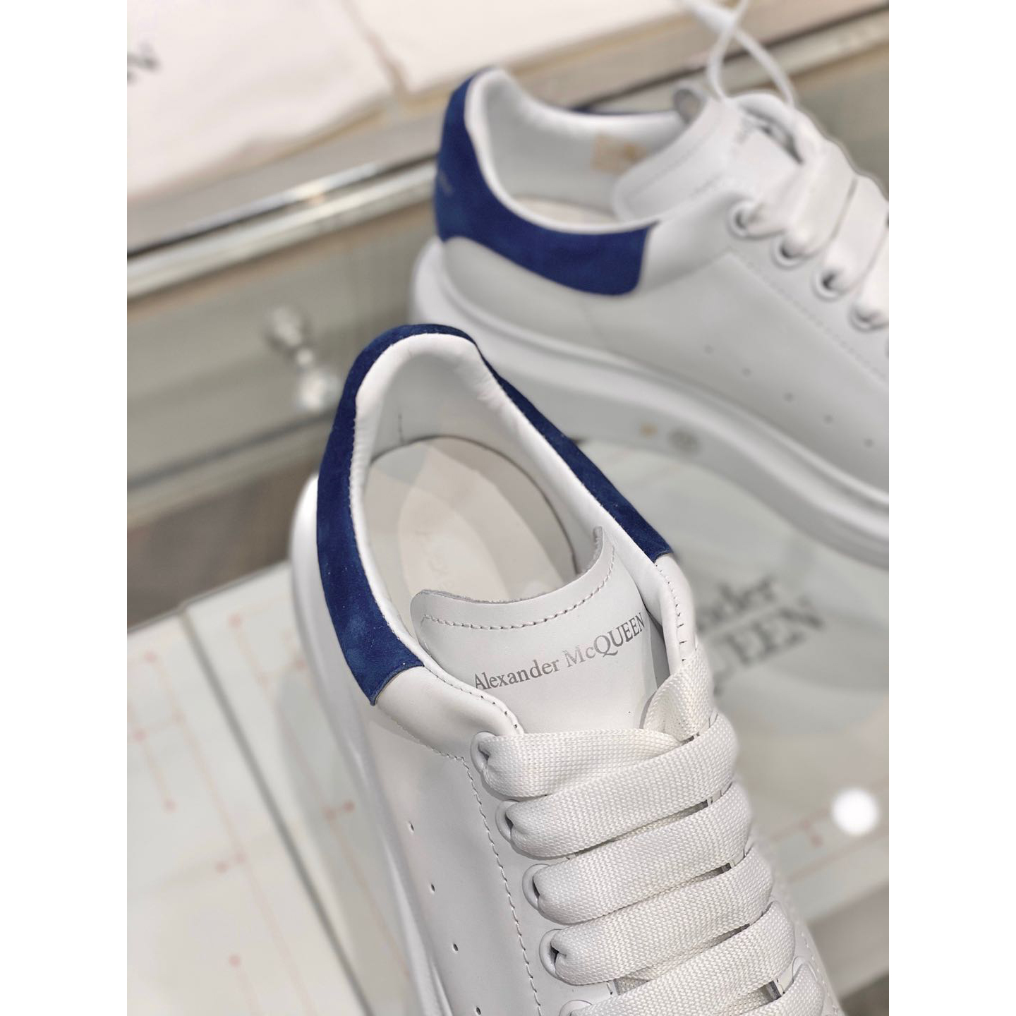 Alexander Mqueen Low-Top Air Platform Leather Sneakers    - DopestKickz
