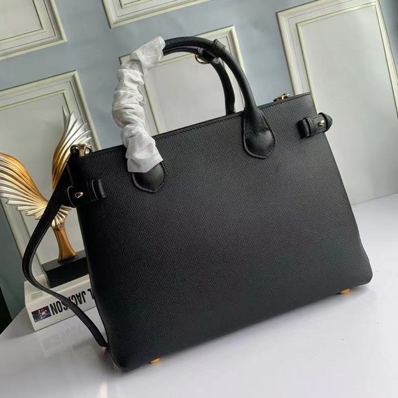 Burberry Shoulder Bag - DopestKickz