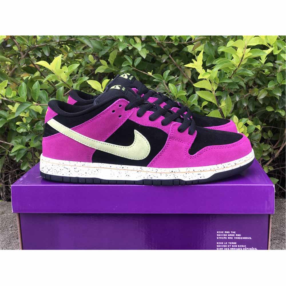 Nike SB Dunk Low "Red Plum" - DopestKickz