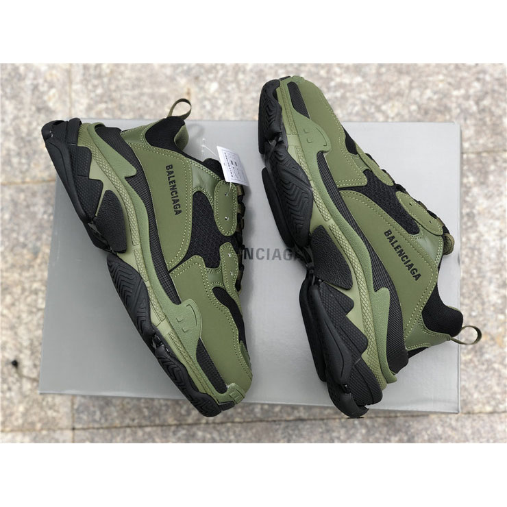 Balenciaga Triple S Trainer - DopestKickz
