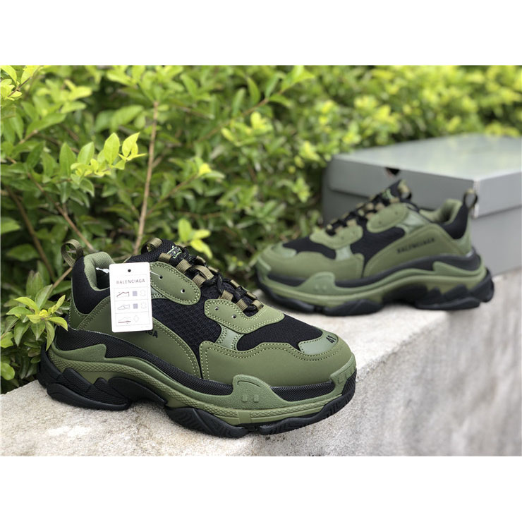Balenciaga Triple S Trainer - DopestKickz