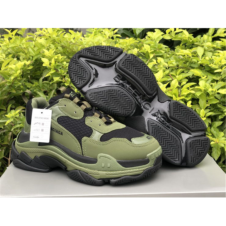 Balenciaga Triple S Trainer - DopestKickz