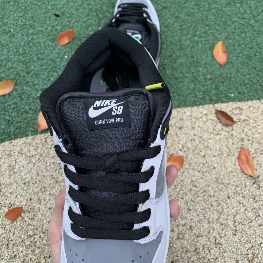 Nike SB Dunk Low VX1000 - DopestKickz