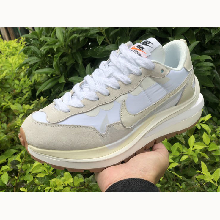 Sacai X Nike Pegasus VaporFly SP - DopestKickz