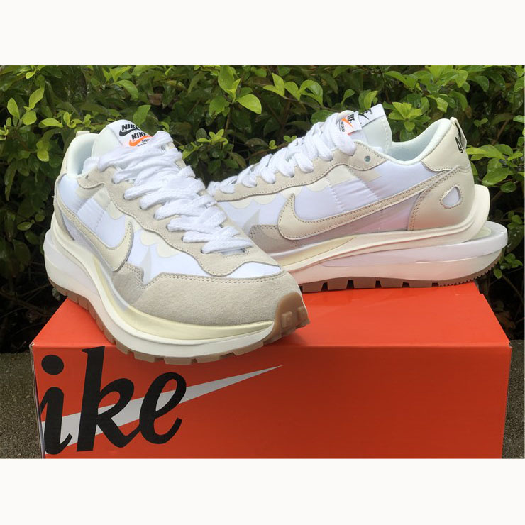 Sacai X Nike Pegasus VaporFly SP - DopestKickz