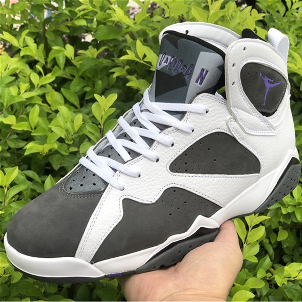 Jordan AJ 7 “Flint” Sneaker CU9307-100 - DopestKickz