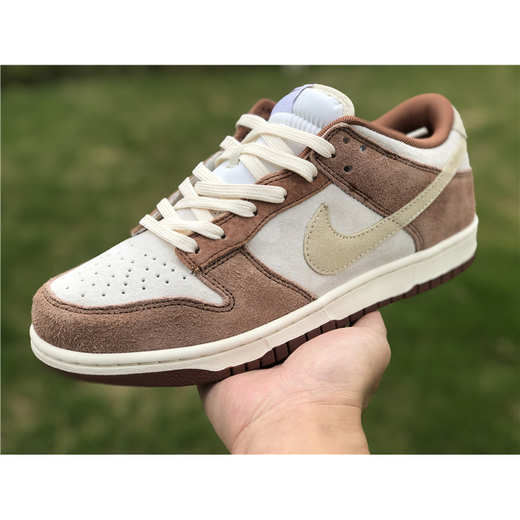Nike Dunk Low Prm "Medium Curry" - DopestKickz