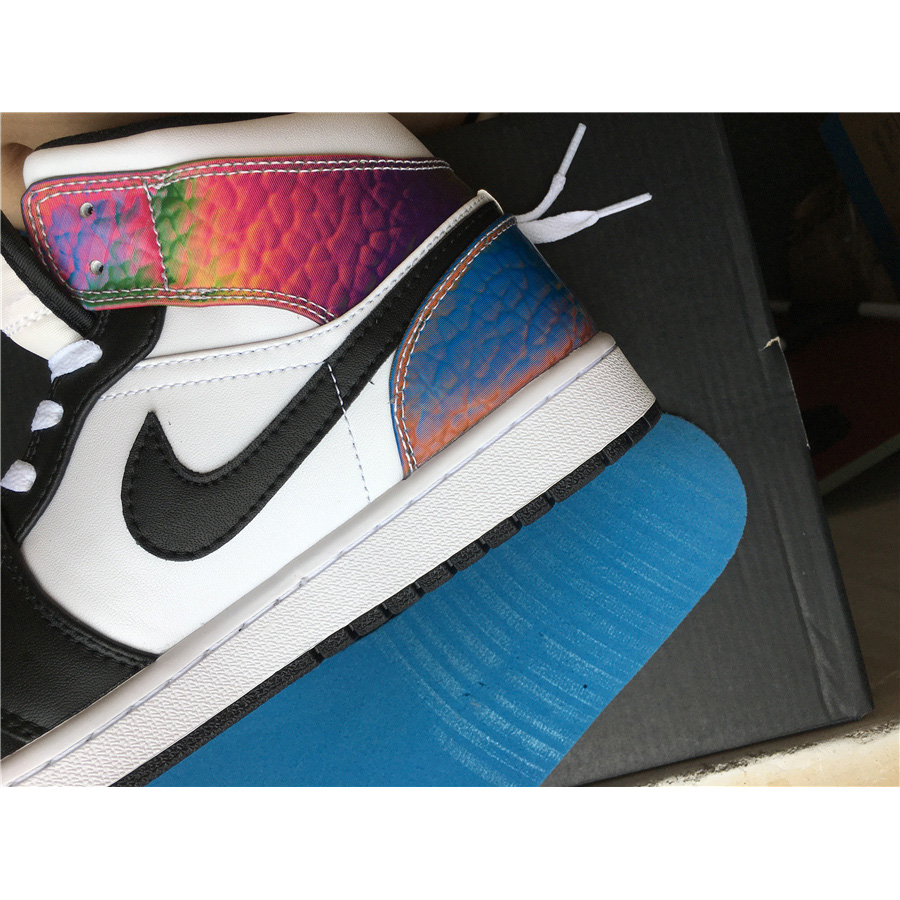 Jordan AJ1 Mid Heat Reactive DM7802-100 - DopestKickz