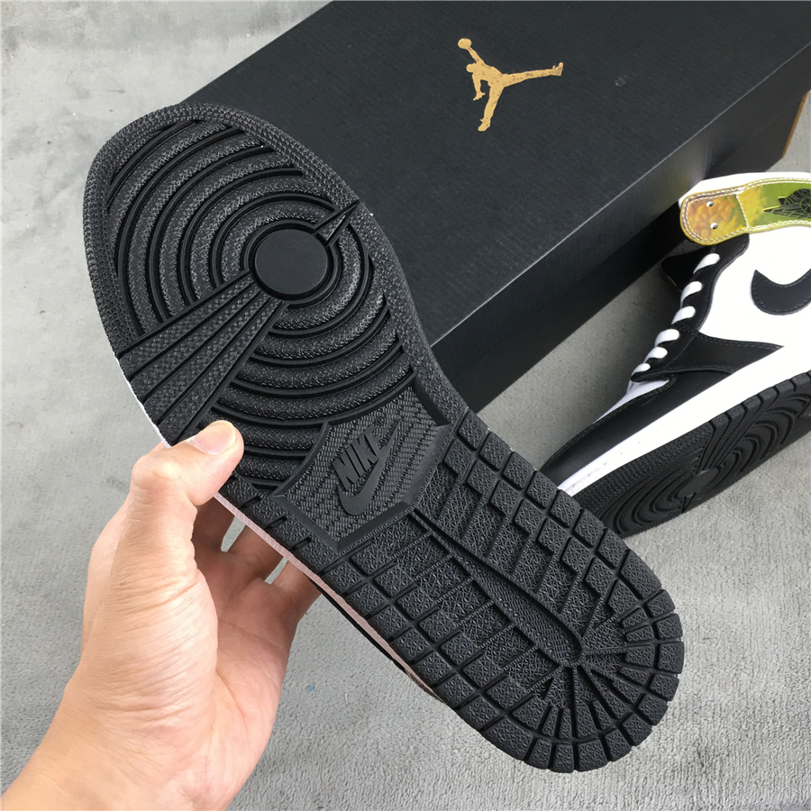 Jordan AJ1 Mid Heat Reactive DM7802-100 - DopestKickz