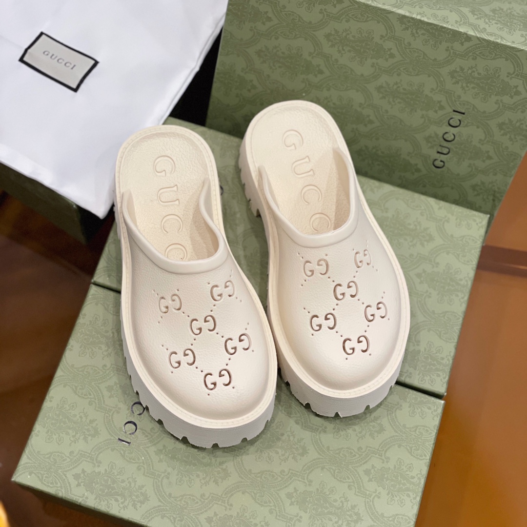 Gucci GG Slides - DopestKickz