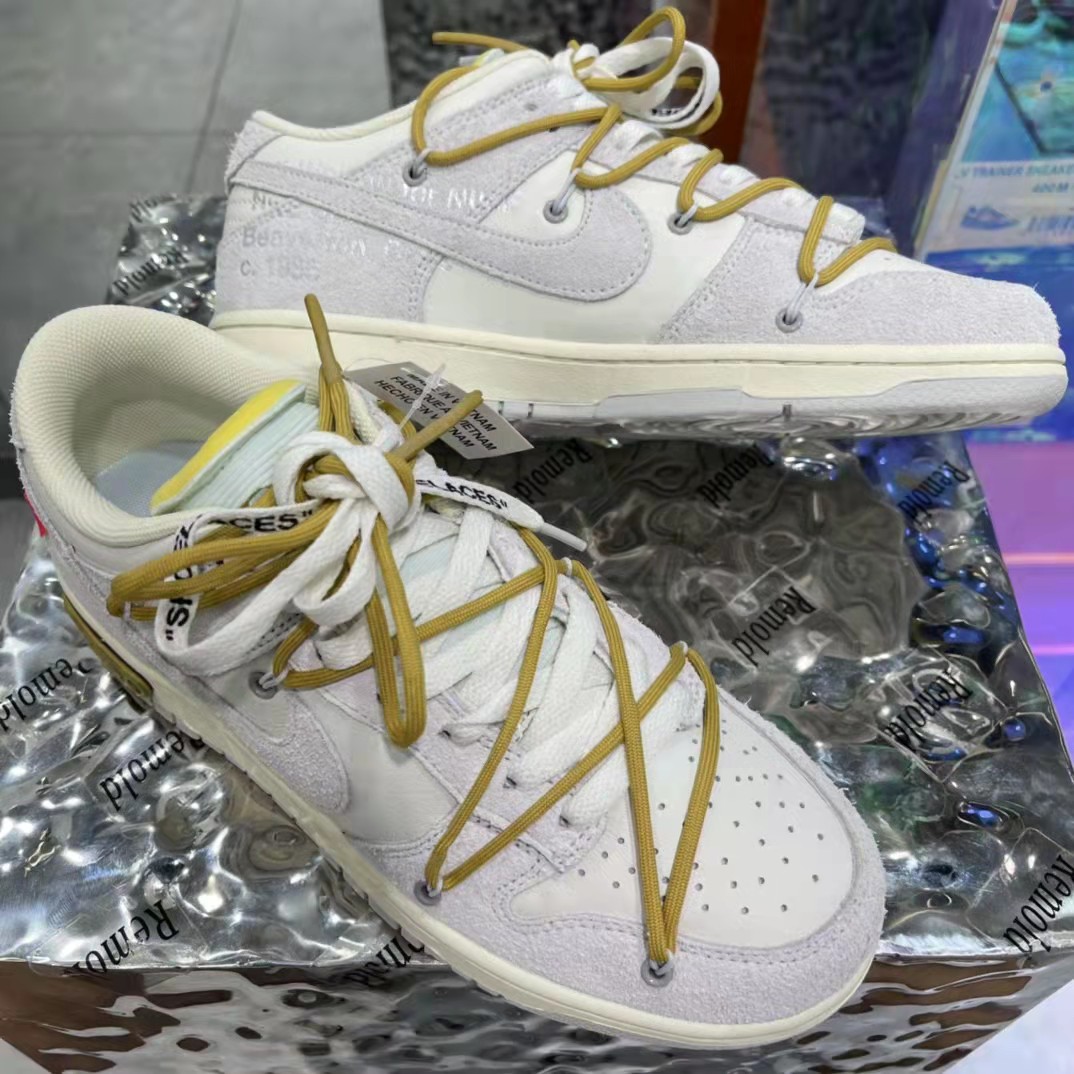 Nike  Dunk Low - DopestKickz