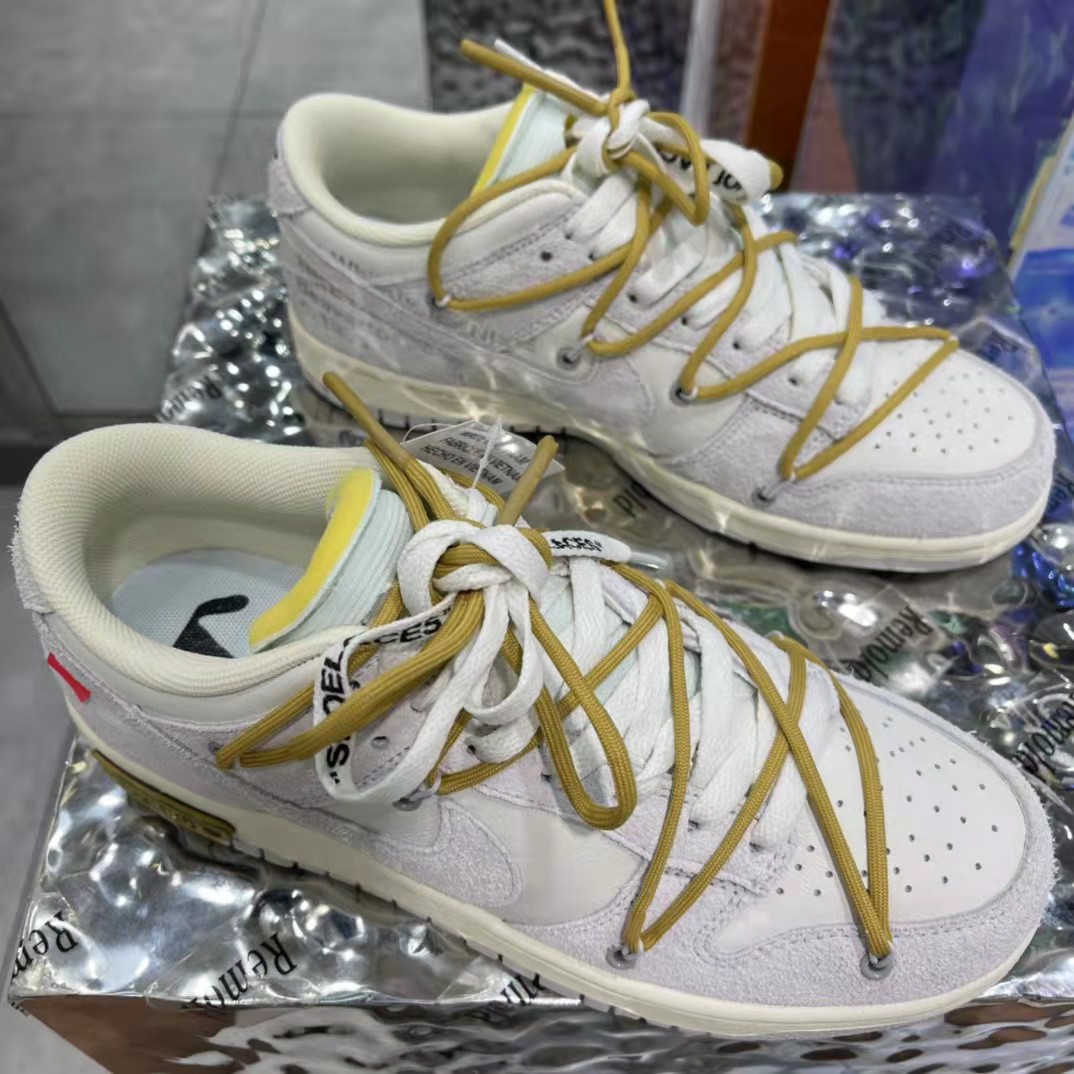Nike  Dunk Low - DopestKickz