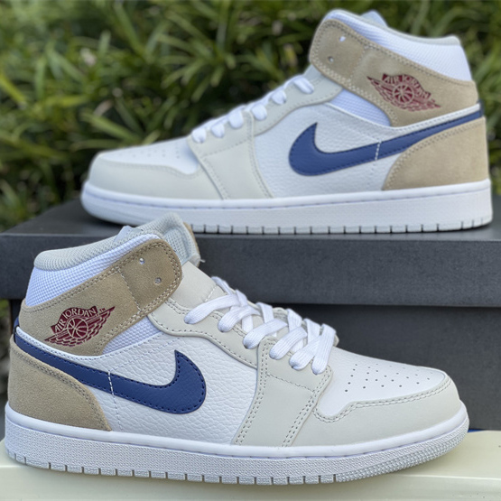 Jordan AJ1 Mid DO6726 100 - DopestKickz