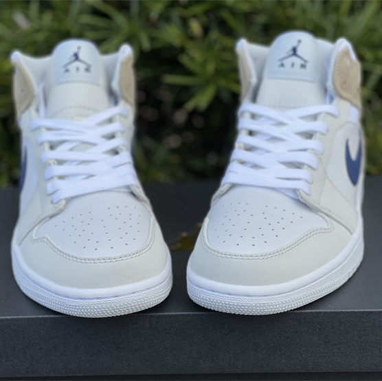 Jordan AJ1 Mid DO6726 100 - DopestKickz