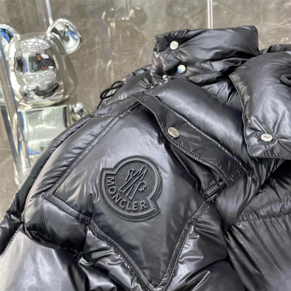 Moncler Lamentin Short Down Jacket - DopestKickz