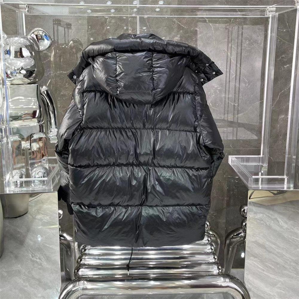 Moncler Lamentin Short Down Jacket - DopestKickz