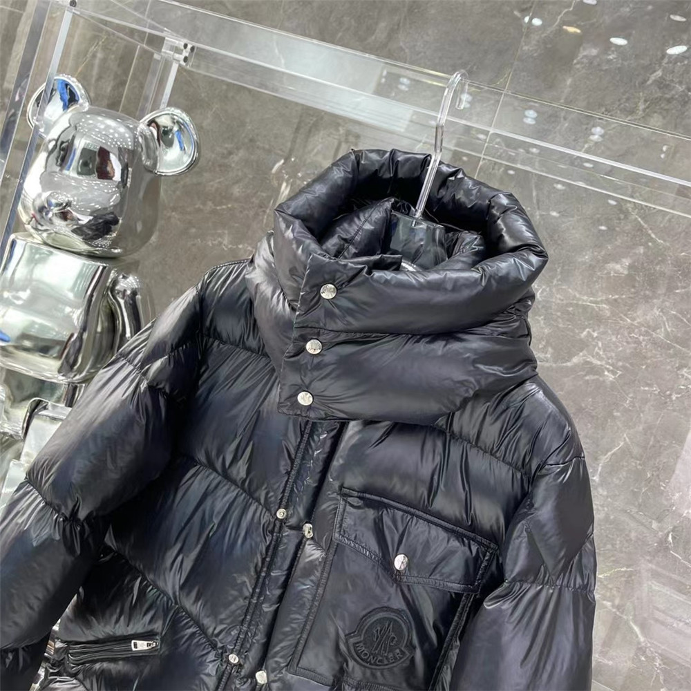 Moncler Lamentin Short Down Jacket - DopestKickz