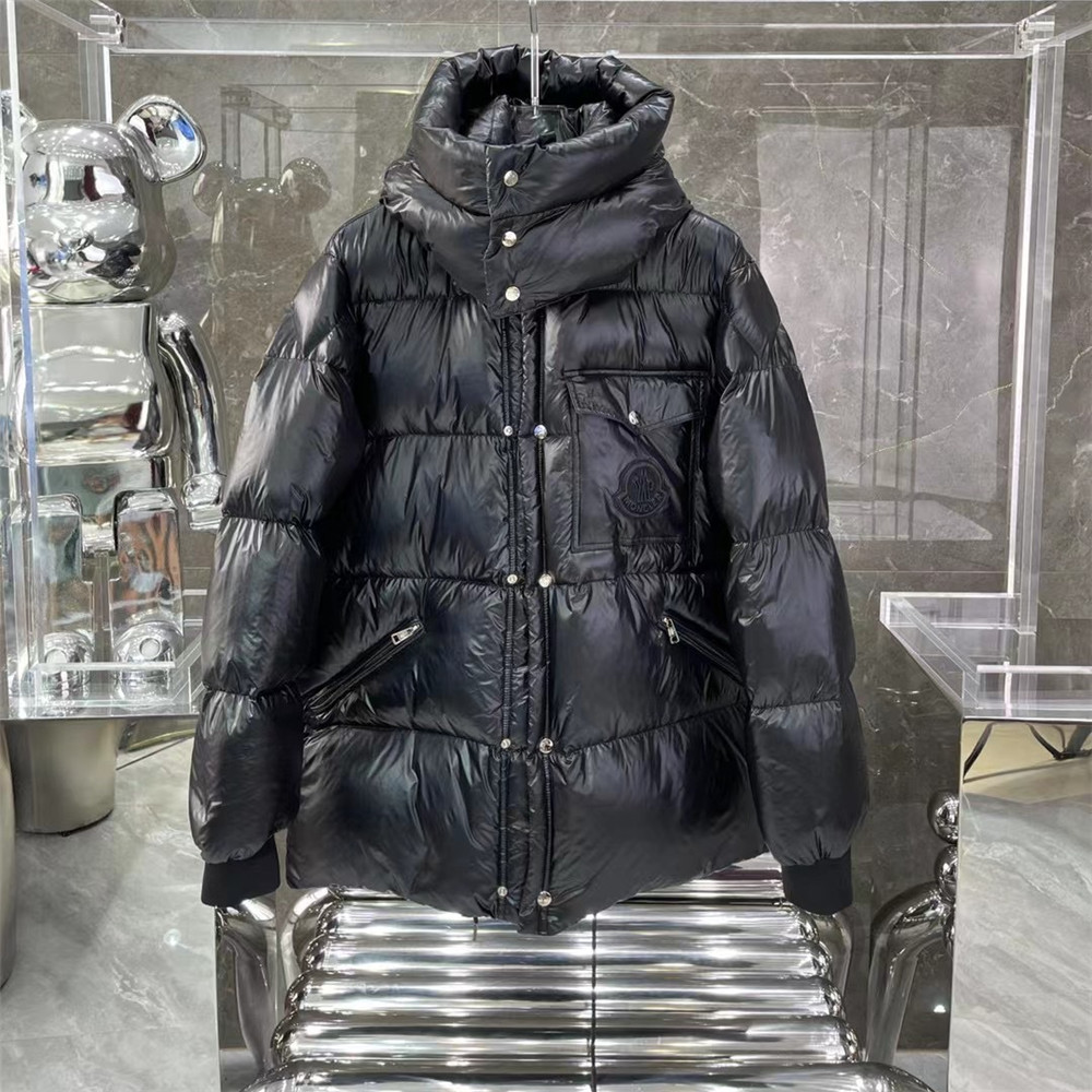 Moncler Lamentin Short Down Jacket - DopestKickz