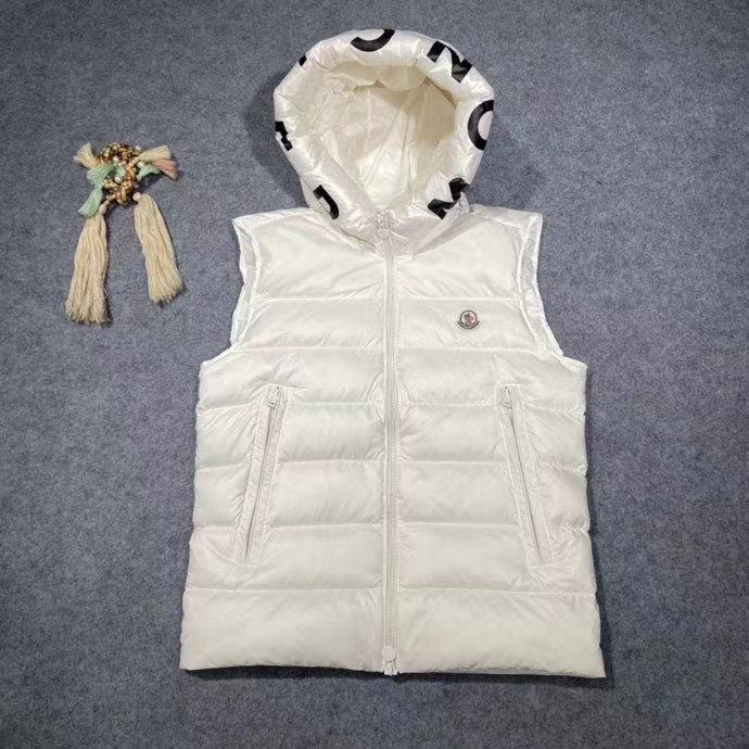 Moncler Vest In black - DopestKickz