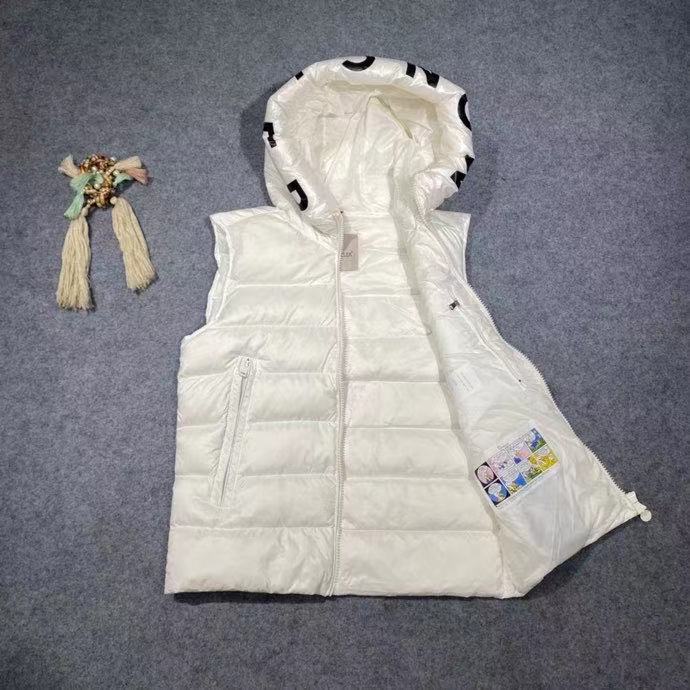 Moncler Vest In black - DopestKickz