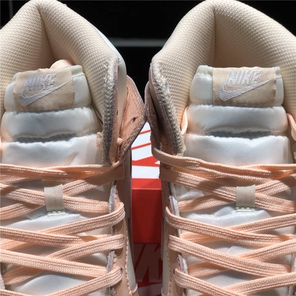 Nike Wmns SB Dunk HighCrimson Tint Sneaker - DopestKickz
