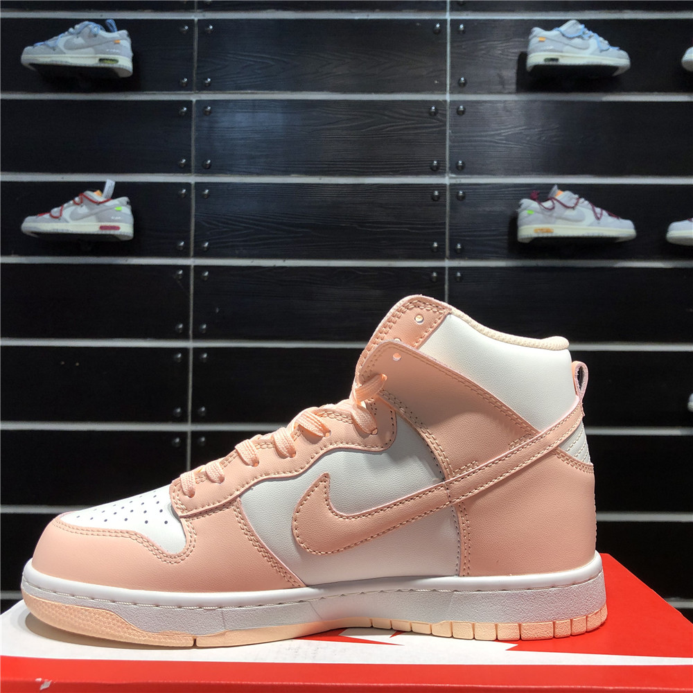 Nike Wmns SB Dunk HighCrimson Tint Sneaker - DopestKickz