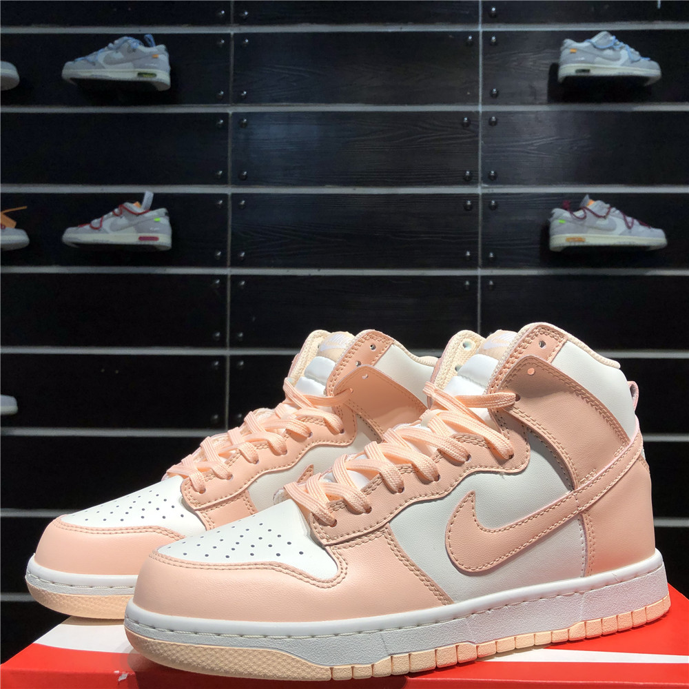 Nike Wmns SB Dunk HighCrimson Tint Sneaker - DopestKickz