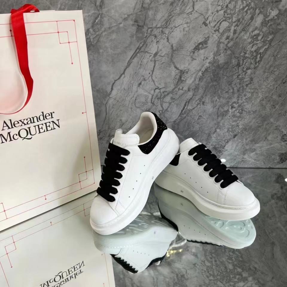 Alexander Mqueen Low-Top Air Platform Leather Sneakers    - DopestKickz
