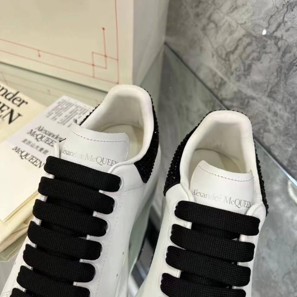 Alexander Mqueen Low-Top Air Platform Leather Sneakers    - DopestKickz