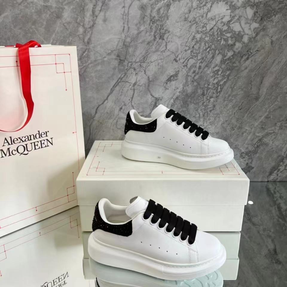 Alexander Mqueen Low-Top Air Platform Leather Sneakers    - DopestKickz