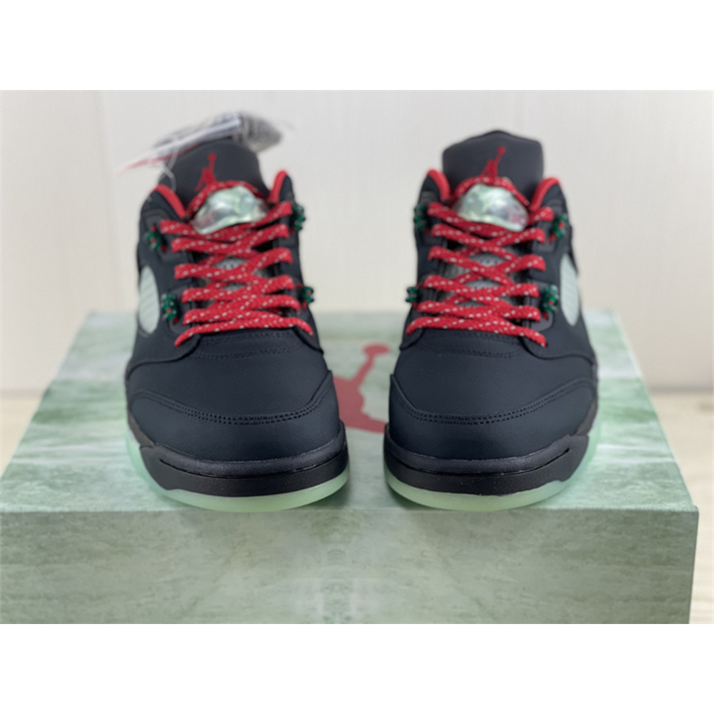 Jordan Clot X AJ5 Low Sneakers - DopestKickz