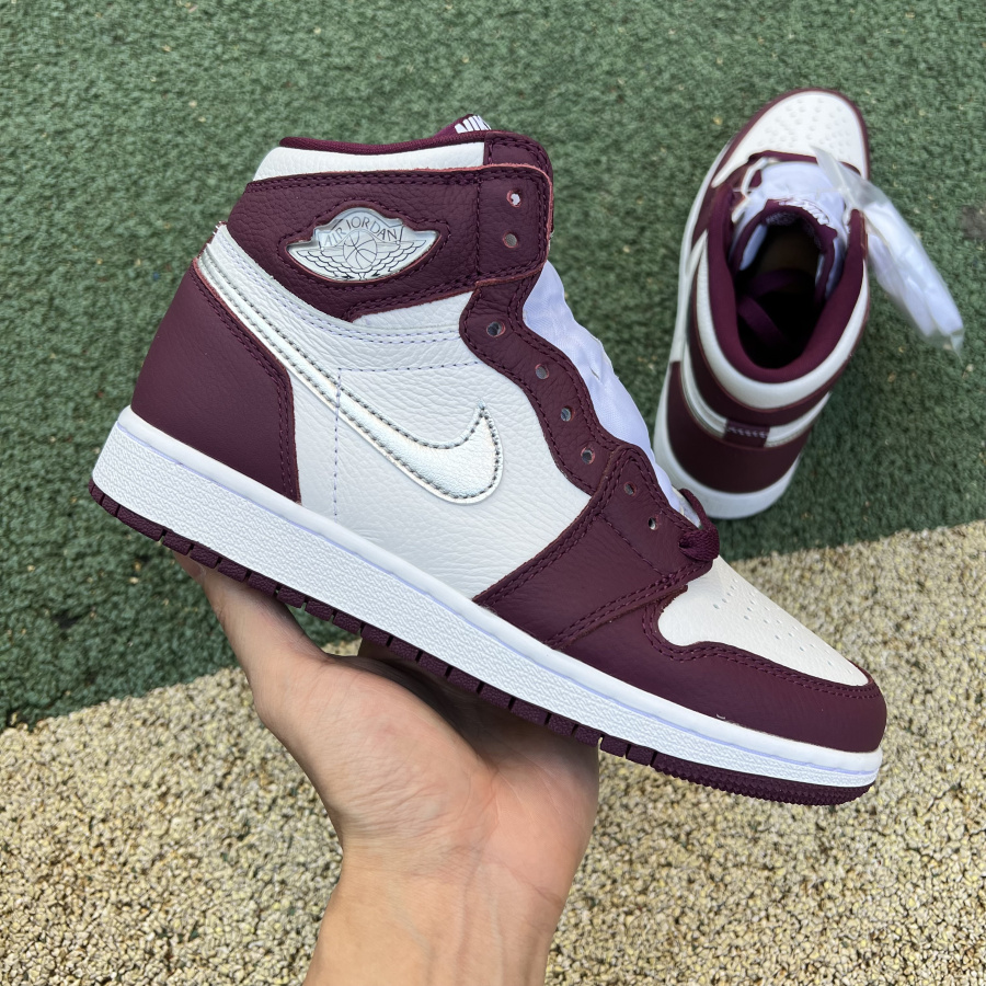 Jordan AJ 1 Retro High OG “Bordeaux” Sneaker - DopestKickz