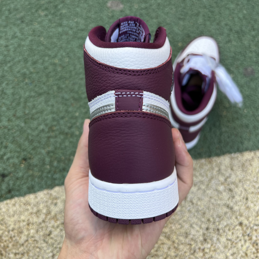 Jordan AJ 1 Retro High OG “Bordeaux” Sneaker - DopestKickz