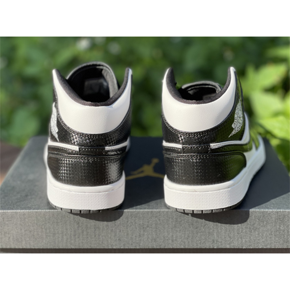 Jordan AJ 1 Mid Oreo Sneakers - DopestKickz