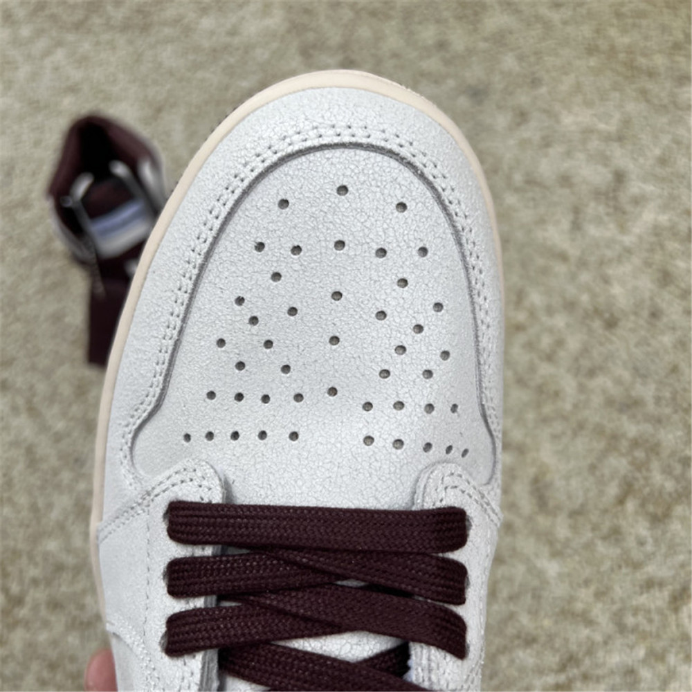 Jordan AJ1 Sneaker - DopestKickz
