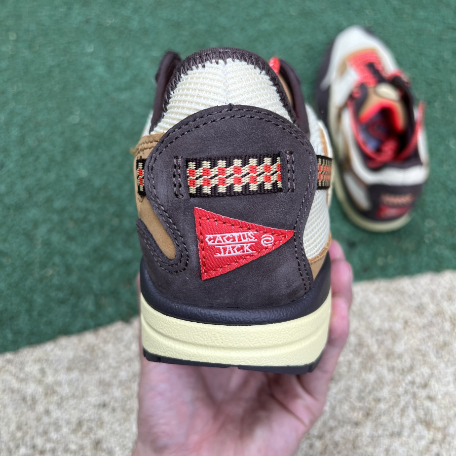 Nike Travis Scott X Max1 - DopestKickz